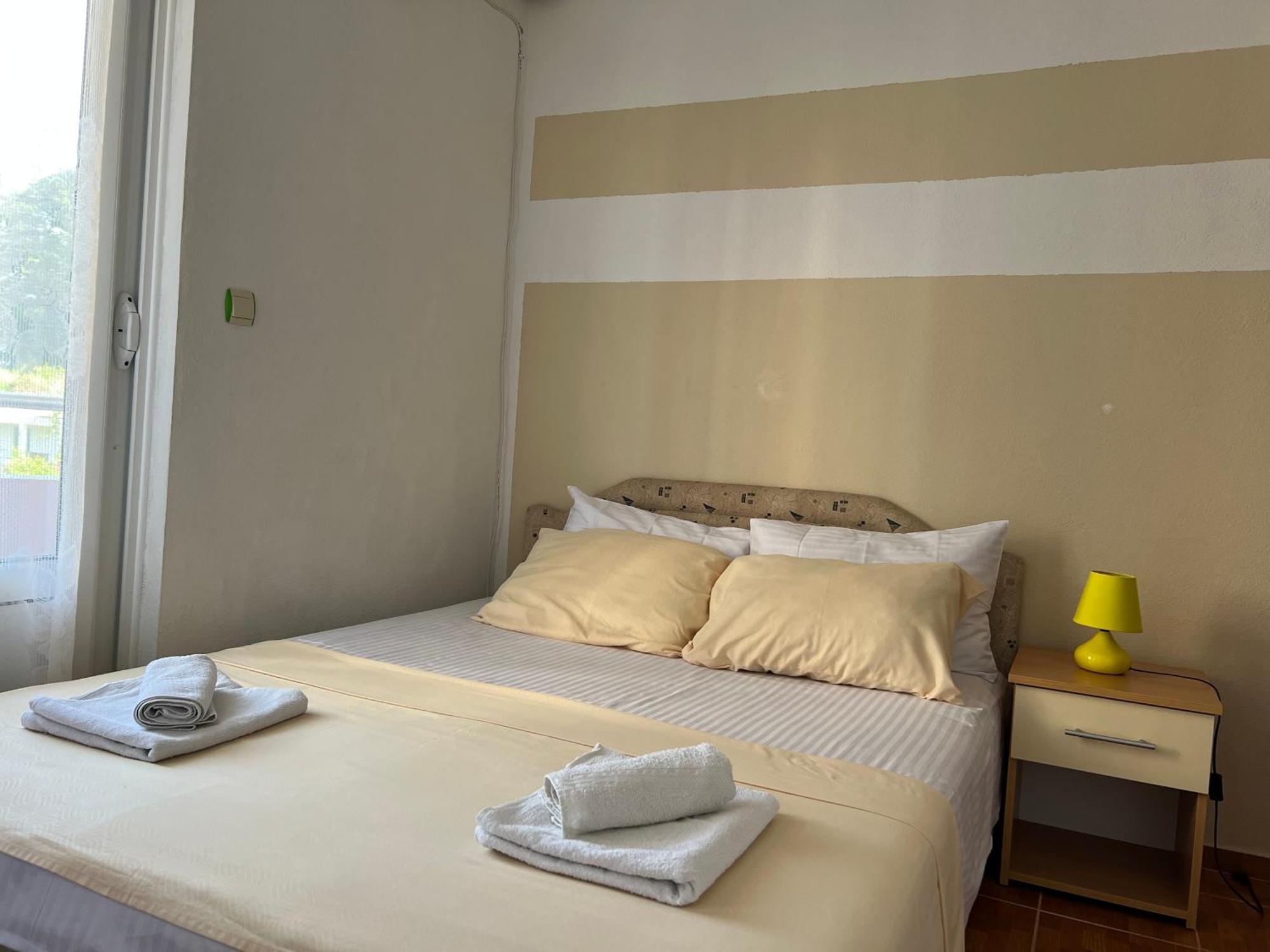 Apartments Fat E Jet - Pool & Breakfast Улцинь Экстерьер фото