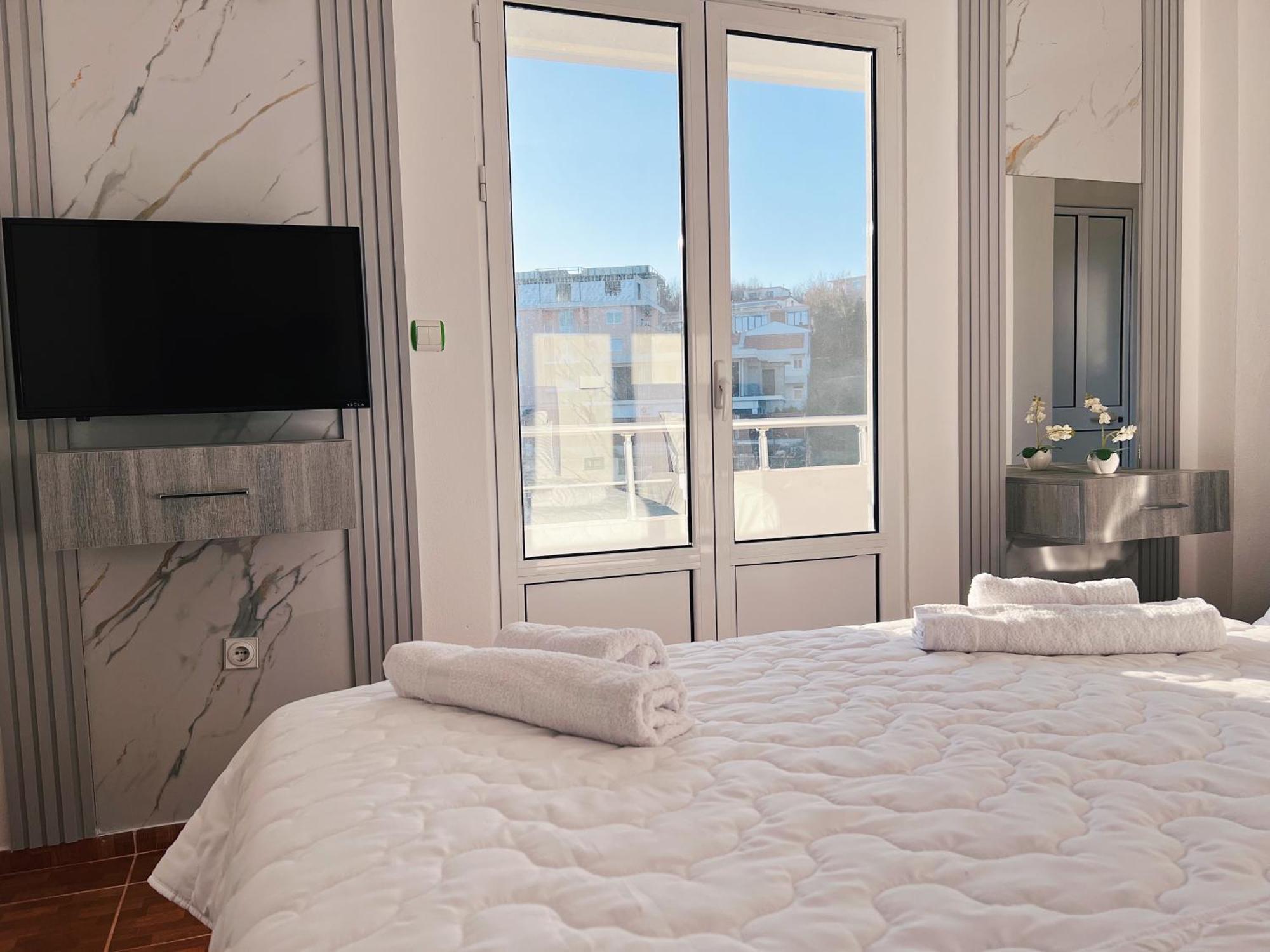 Apartments Fat E Jet - Pool & Breakfast Улцинь Экстерьер фото