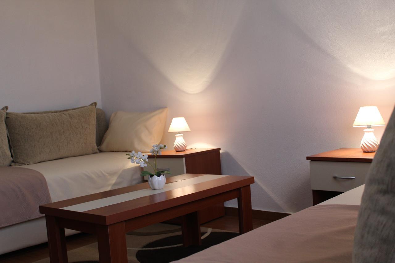 Apartments Fat E Jet - Pool & Breakfast Улцинь Экстерьер фото